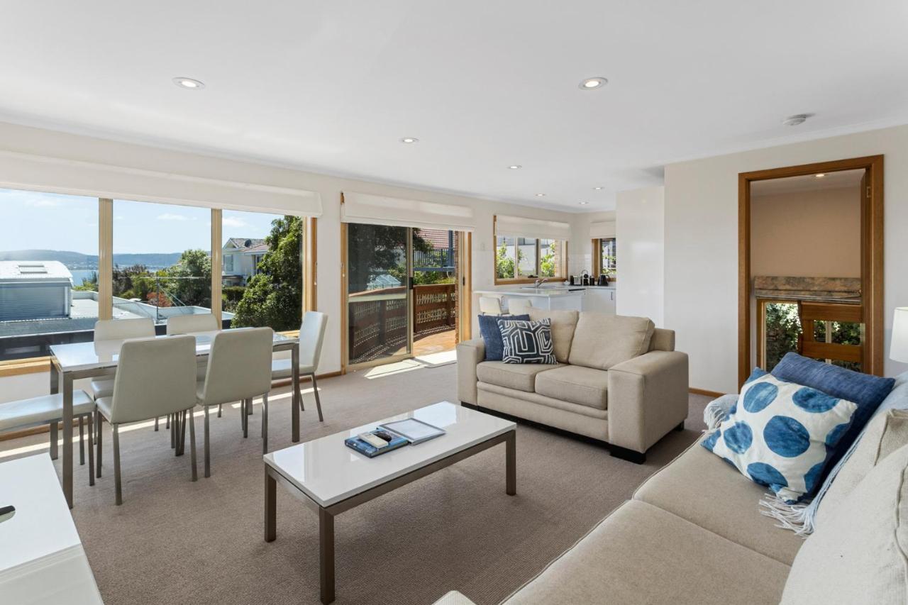 Reflections On The Bay Villa Hobart Bagian luar foto